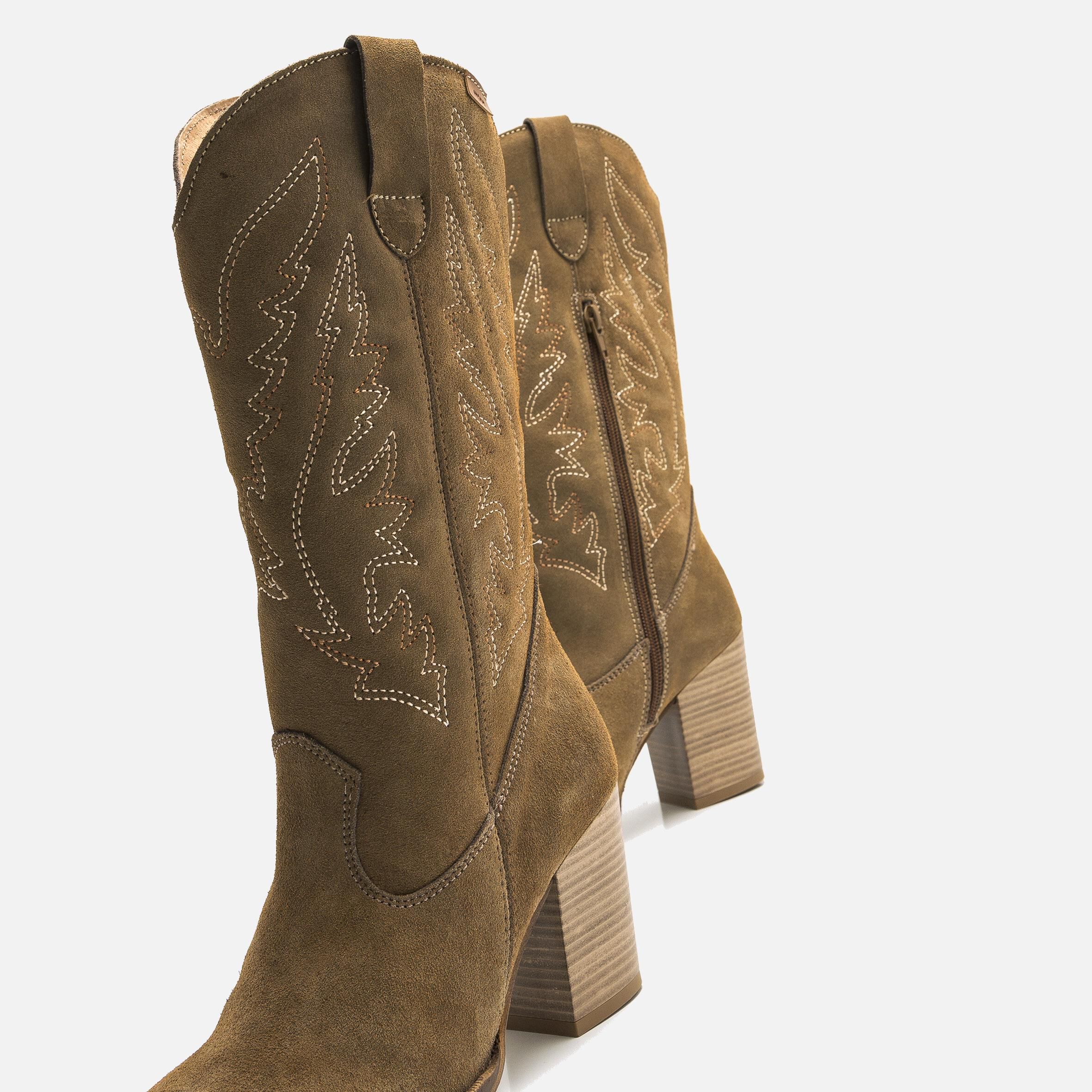 Compra UMA por 110.00 EUR Calzado y Accesorios para Mujer